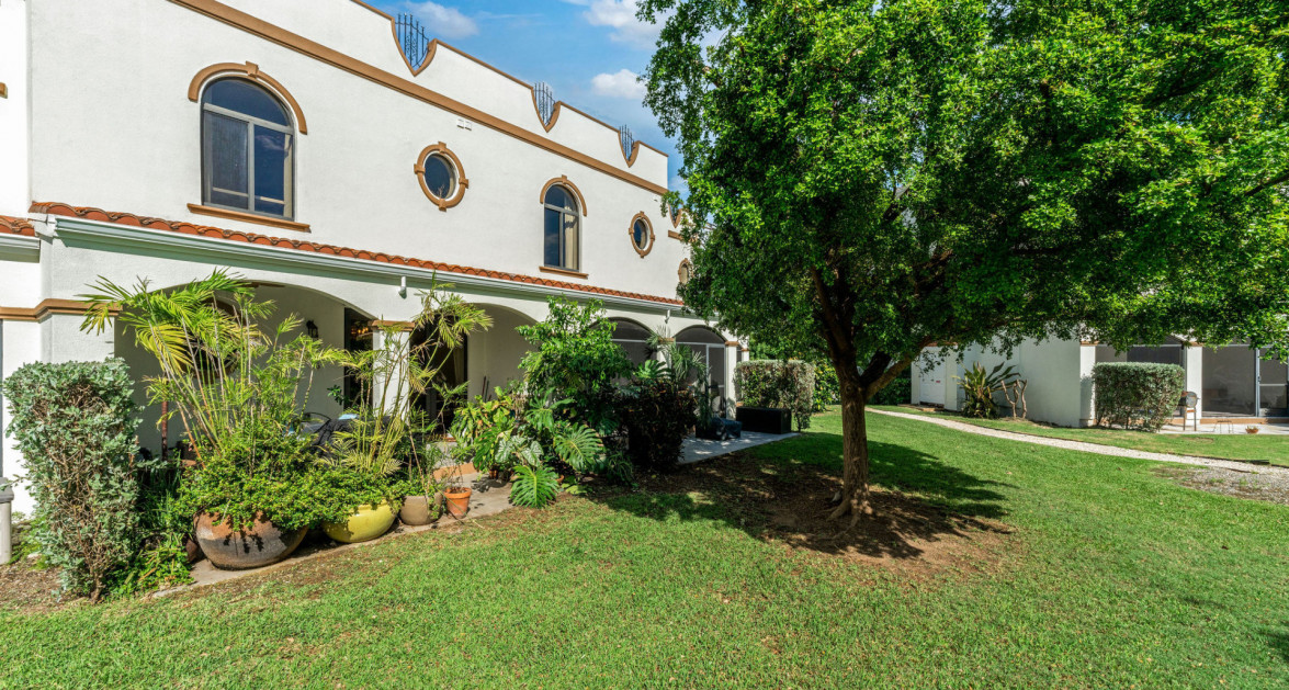 San Sebastian Upgraded 4 Bedroom Phase 2 - Image 36