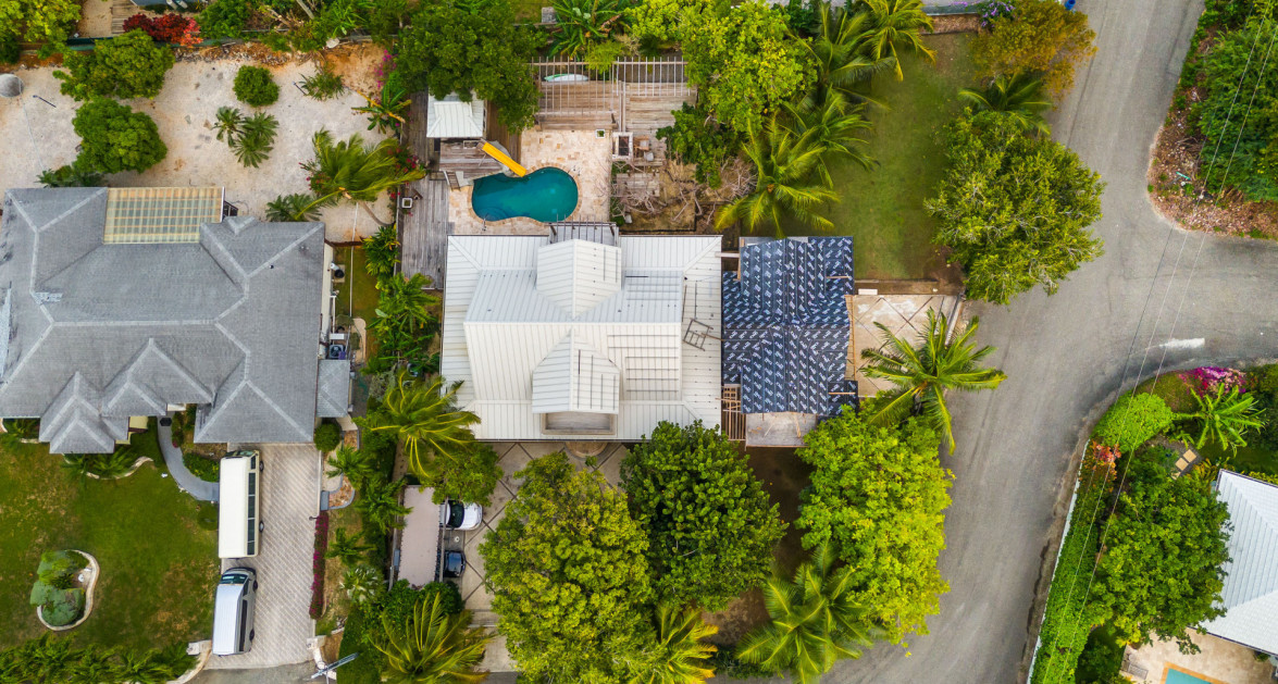 SAVANNAH 3 BED/3.5 BATH CHARMING COTTAGE HOME WITH INCOME PRODUCING UNIT - Image 4