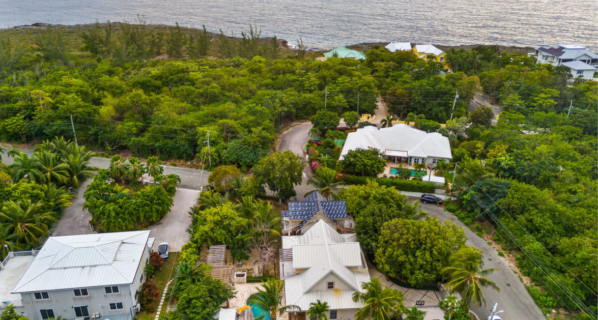 SAVANNAH 3 BED/3.5 BATH CHARMING COTTAGE HOME WITH INCOME PRODUCING UNIT - Image 30