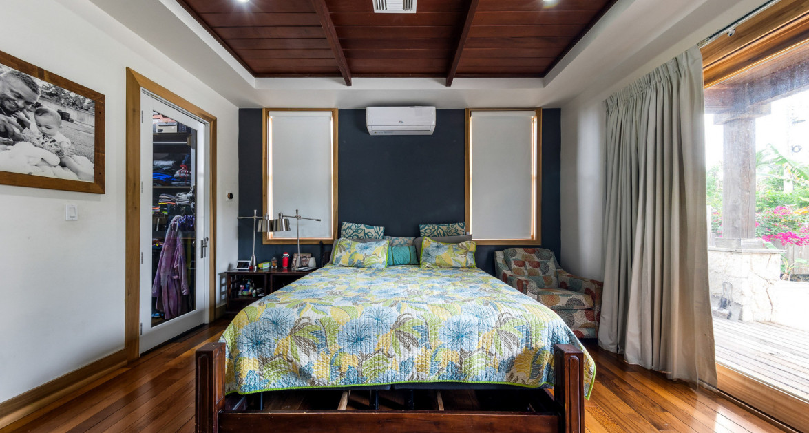 SAVANNAH 3 BED/3.5 BATH CHARMING COTTAGE HOME WITH INCOME PRODUCING UNIT - Image 16