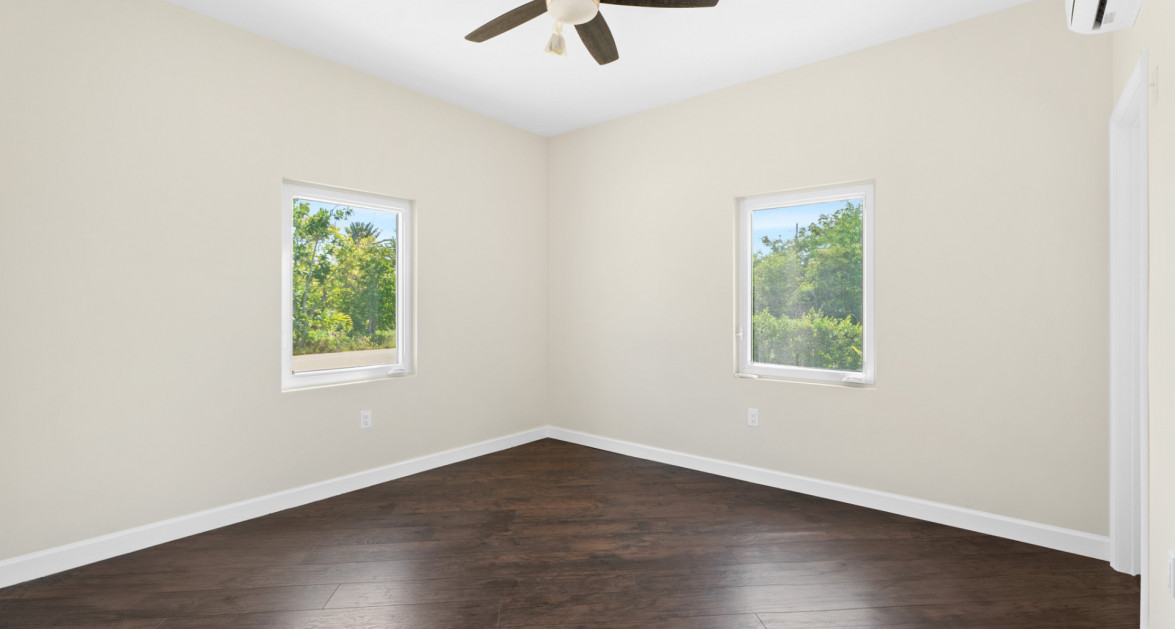 SAVANNAH NEWLY CONSTRUCTED BEAUTIFUL 3 BED/3 1/2 BATH HOME - Image 10