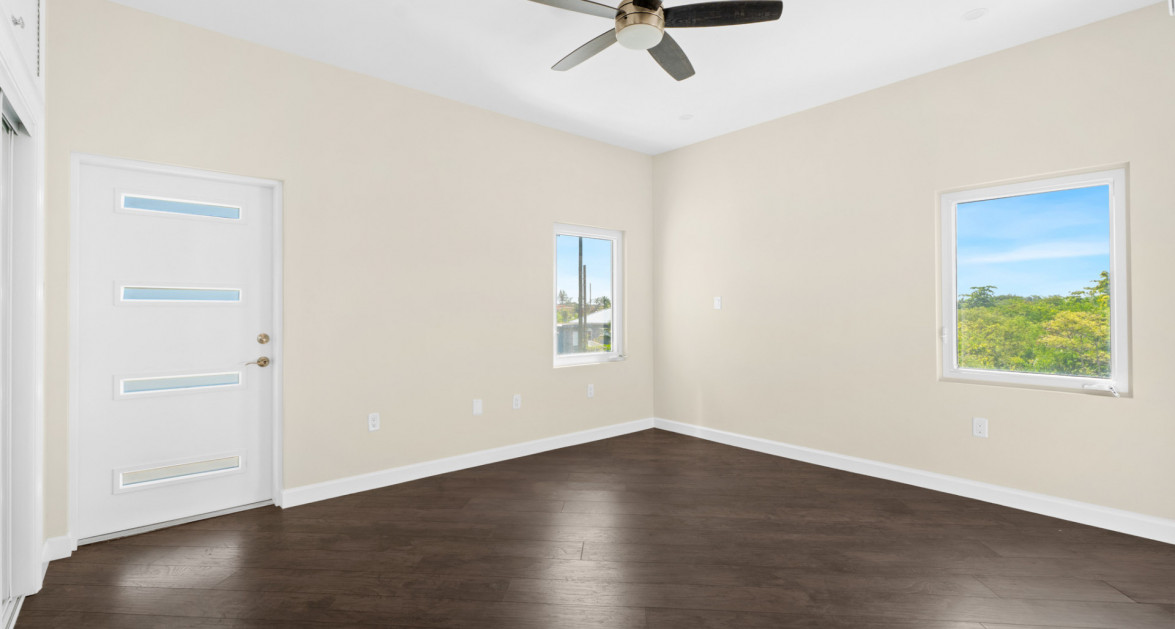 SAVANNAH NEWLY CONSTRUCTED BEAUTIFUL 3 BED/3 1/2 BATH HOME - Image 17