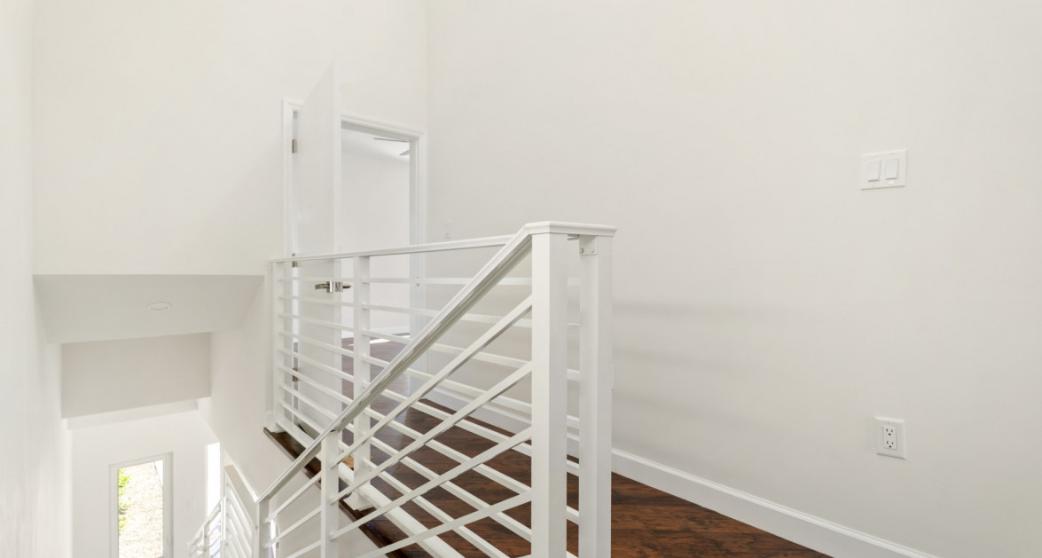 SAVANNAH NEWLY CONSTRUCTED BEAUTIFUL 3 BED/3 1/2 BATH HOME - Image 14