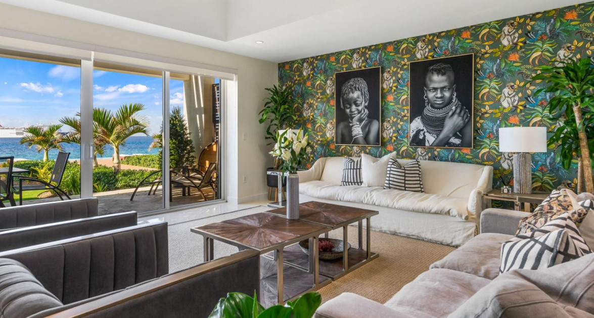 SeaView 103 - Stylish Waterfront living with Panoramic Views