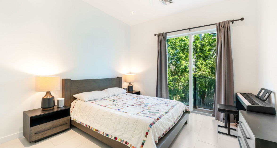 OCEAN FRONT MODERN LUXURY SHORE CLUB #3 - Image 17