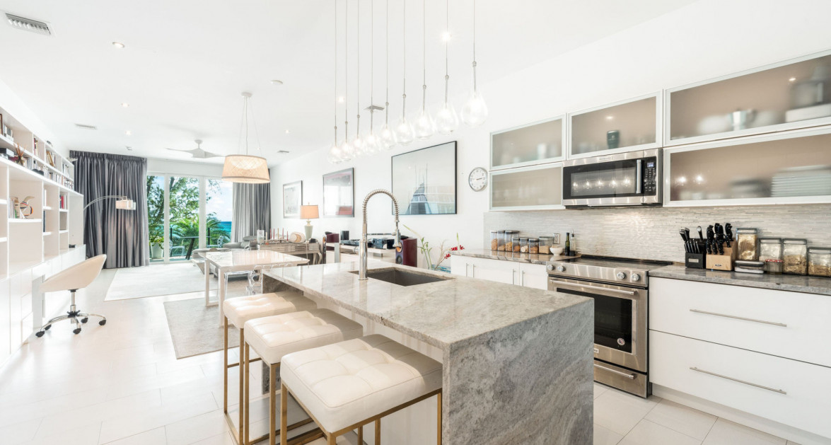 OCEAN FRONT MODERN LUXURY SHORE CLUB #3 - Image 5