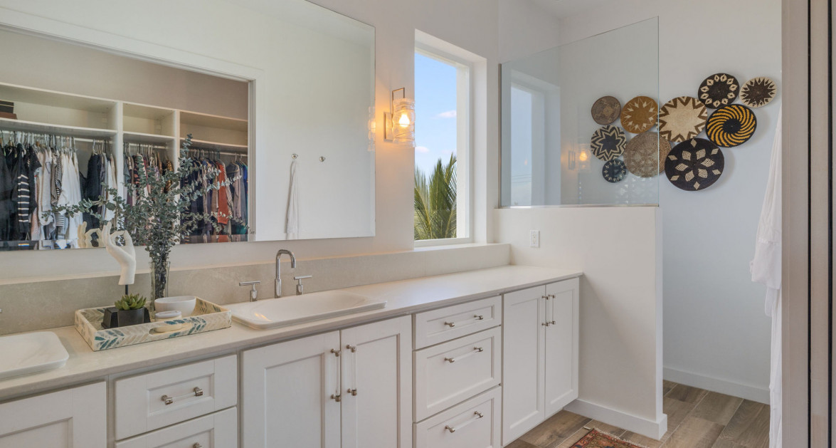 SHORE CLUB #4  Stunning Condo with unobstructed Ocean Views - Image 24