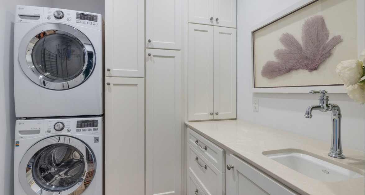 SHORE CLUB #4  Stunning Condo with unobstructed Ocean Views - Image 4