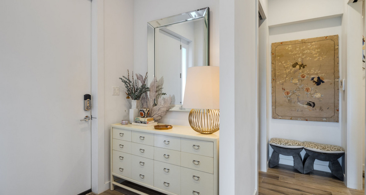 SHORE CLUB #4  Stunning Condo with unobstructed Ocean Views - Image 1