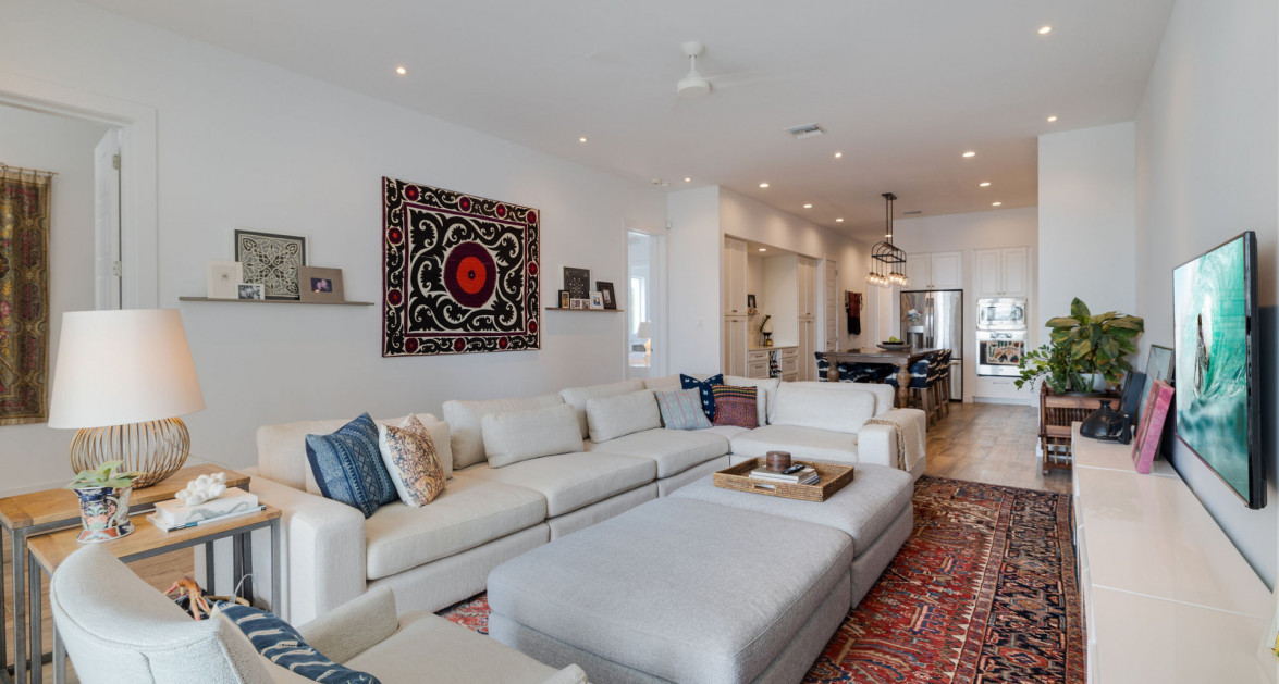 SHORE CLUB #4  Stunning Condo with unobstructed Ocean Views - Image 14