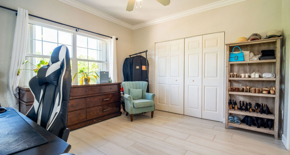 Shoreway #20 Townhome w/ 2 car Garage!!! - Image 7