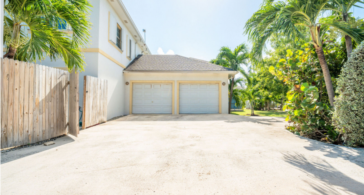 Shoreway #20 Townhome w/ 2 car Garage!!! - Image 12