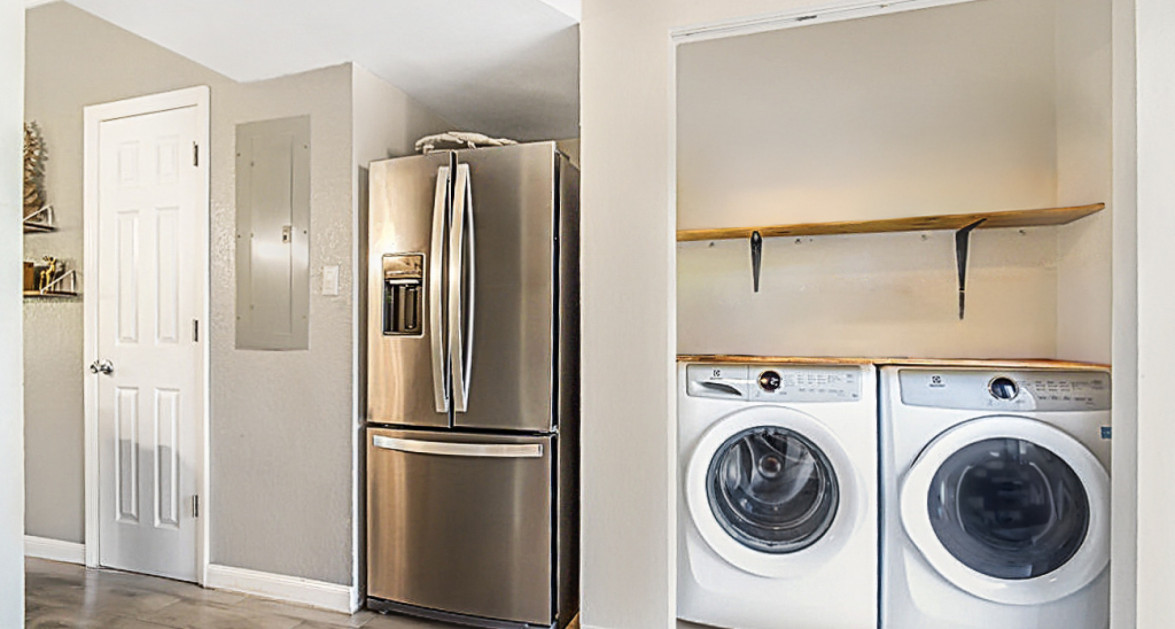 Shoreway #20 Townhome w/ 2 car Garage!!! - Image 6