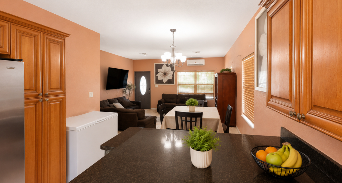 SILVER HILL - 3 BED FAMILY HOME - Image 4