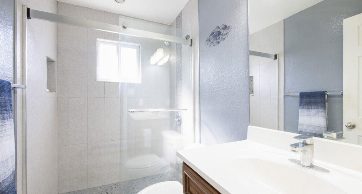 Single Family Home - 3 Bed 2 Bath - Newlands - Image 13