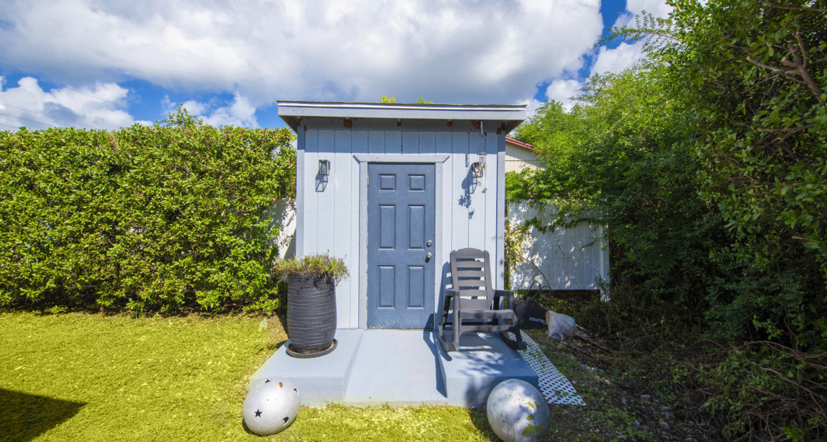 Single Family Home - 3 Bed 2 Bath - Newlands - Image 28