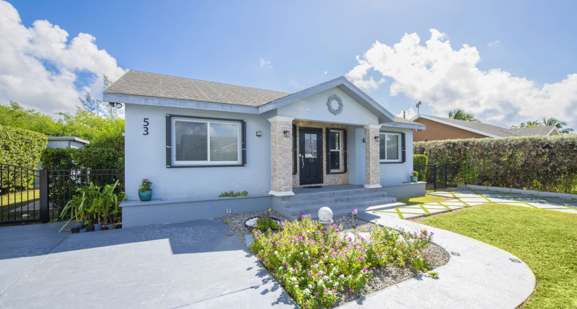 Single Family Home - 3 Bed 2 Bath - Newlands - Image 20