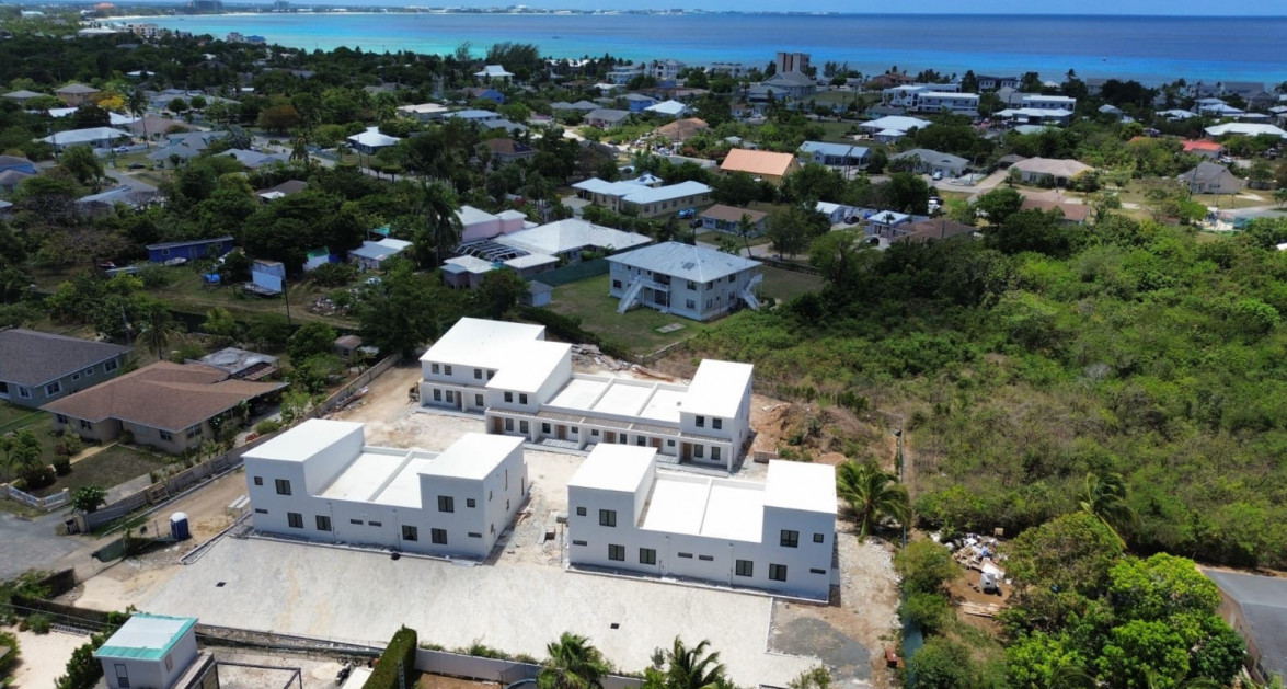 Sky Lofts #B2 (Brand New West Bay 1 Bed) - Image 4