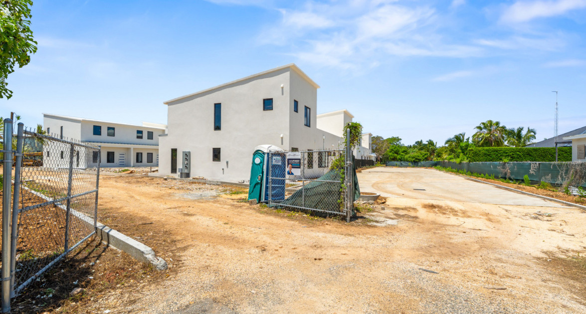 Sky Lofts #C4 (Brand New West Bay 1 Bed) - Image 3