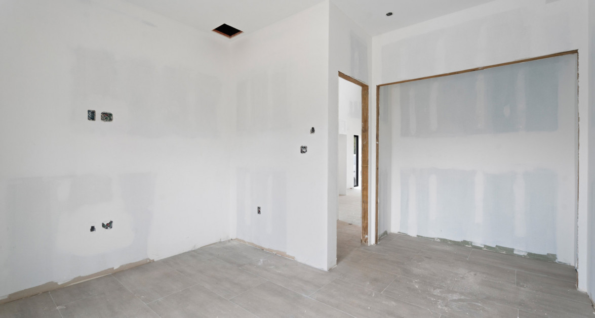 Sky Lofts #C4 (Brand New West Bay 1 Bed) - Image 22