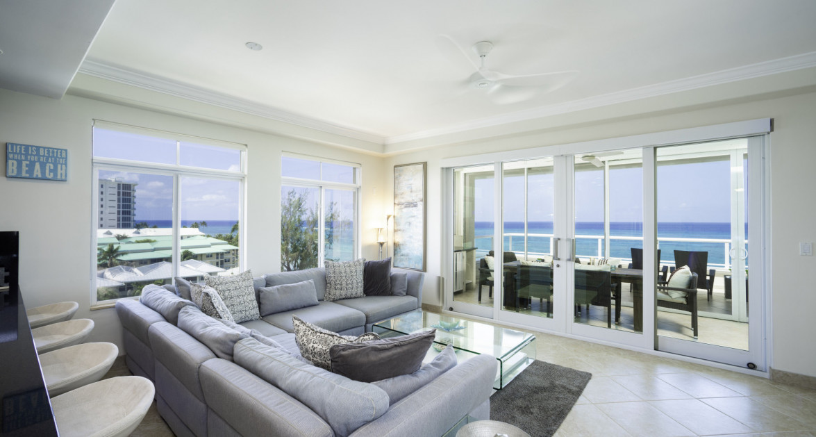 South Bay Beach Club - Premier Beachfront Residence - Image 3