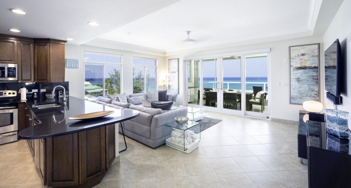 South Bay Beach Club - Premier Beachfront Residence - Image 2