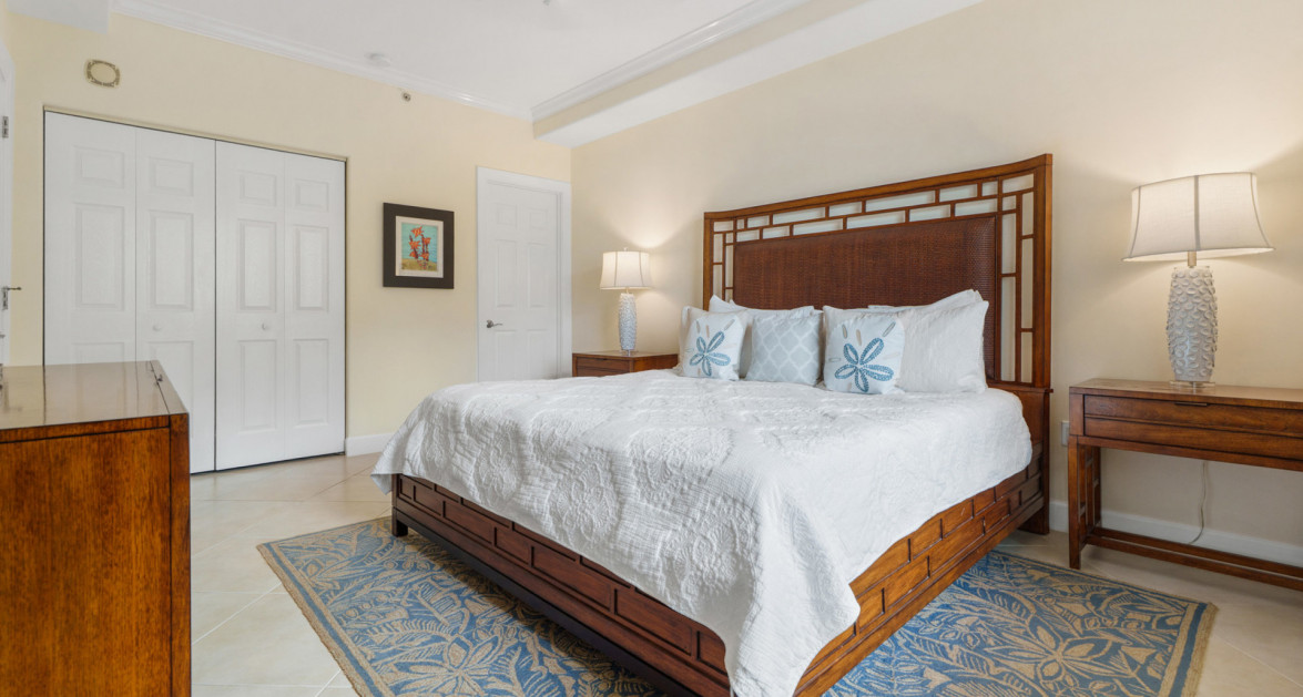 South Bay Beach Club Unit 3 - Image 11