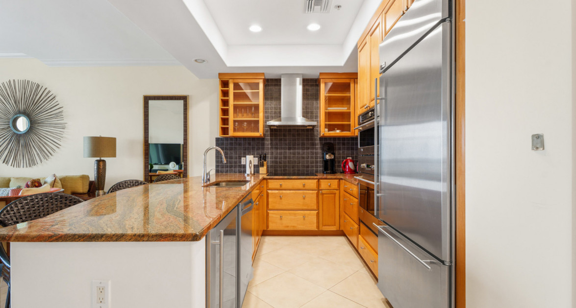 South Bay Beach Club Unit 3 - Image 9