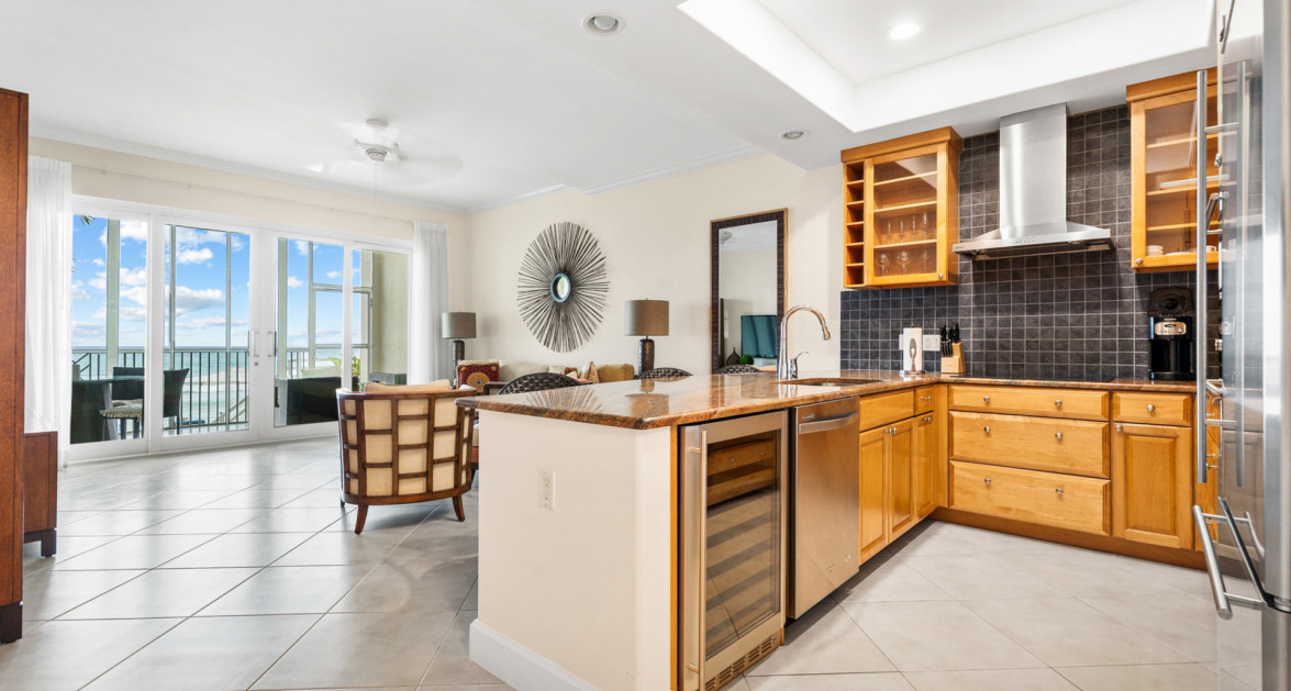 South Bay Beach Club Unit 3 - Image 7