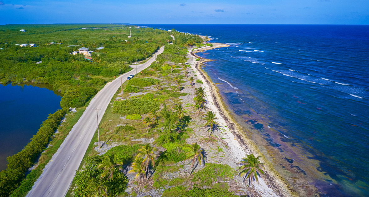 South Coast Waterfront Lot - Image 1