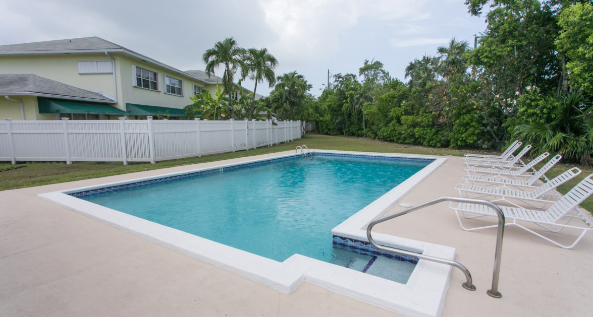 South Palms #5 (2 Bed/2.5 Bath SS Townhome) - Image 17