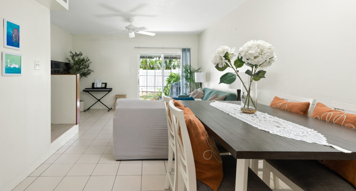 South Palms #5 (2 Bed/2.5 Bath SS Townhome) - Image 3