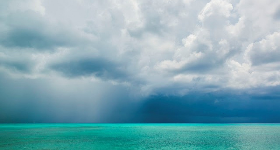 South Shore spacious 3 bedroom Seafront Penthouse - Image 6