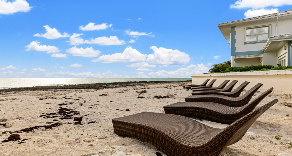 South Sound Ocean Front 4 Bed Windsor Village 25 - Image 16