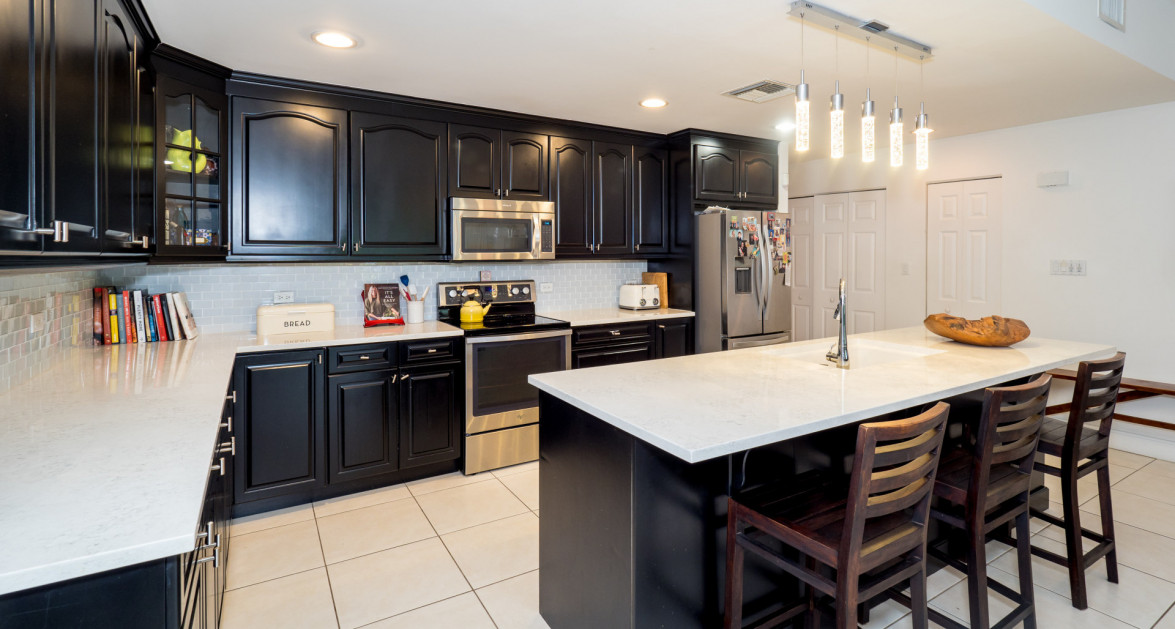 South Sound Ocean Front 4 Bed Windsor Village 25 - Image 5