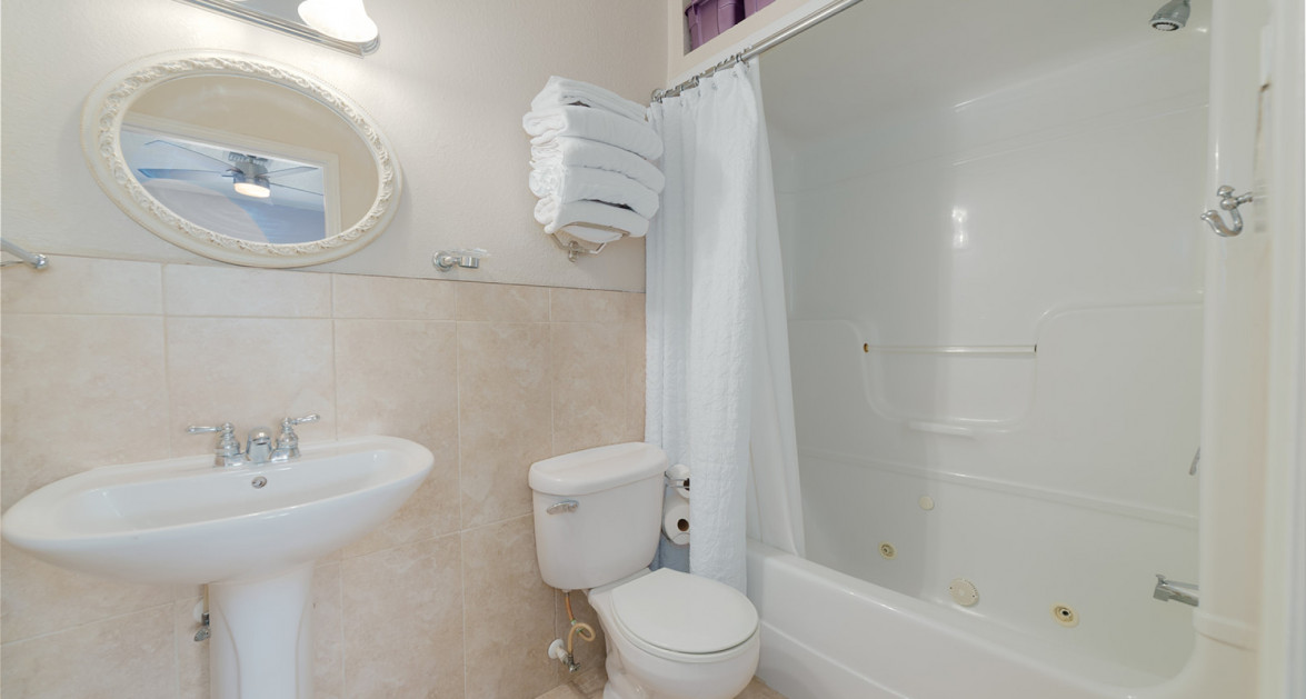 SPACIOUS 3 BED + DEN TOWNHOME AT L'AMBIENCE - Image 7
