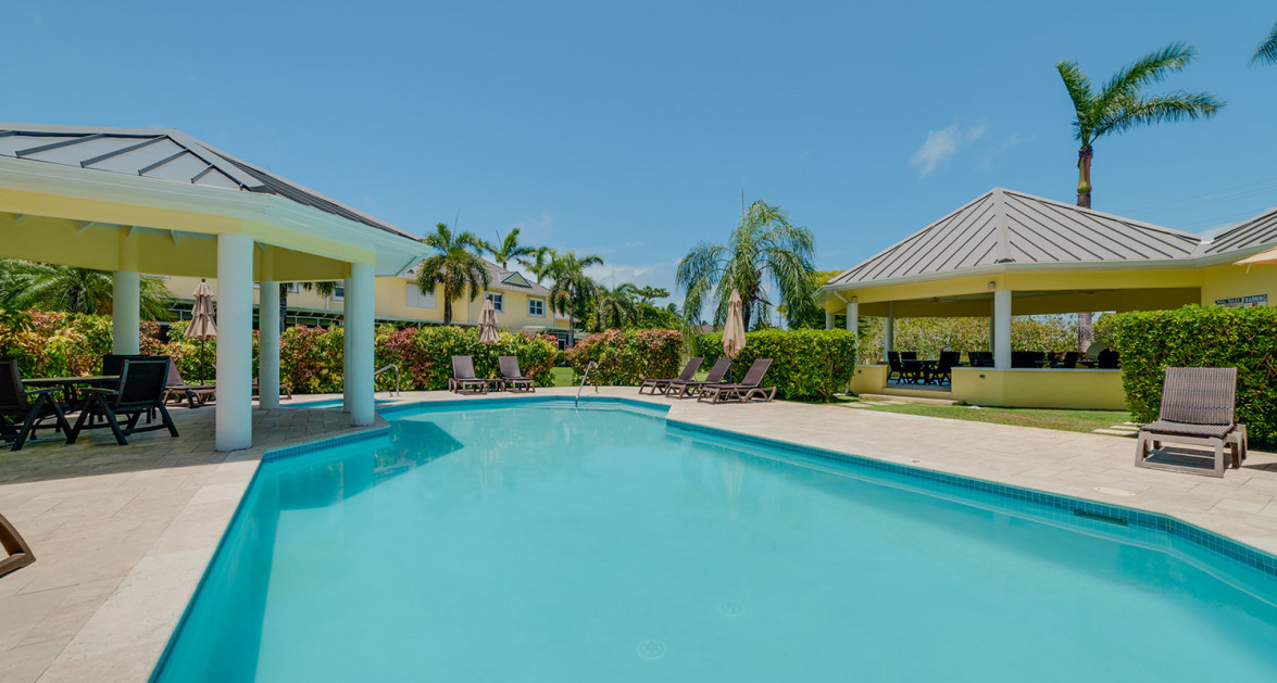 SPACIOUS 3 BED + DEN TOWNHOME AT L'AMBIENCE - Image 21