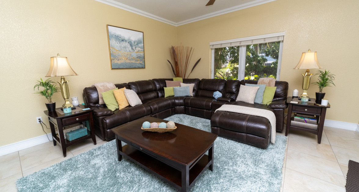 Stunning Boulevard Home - 44 Conch Drive- 3 Bed Plus Den- (CI$50K Back at Closing) - Image 29