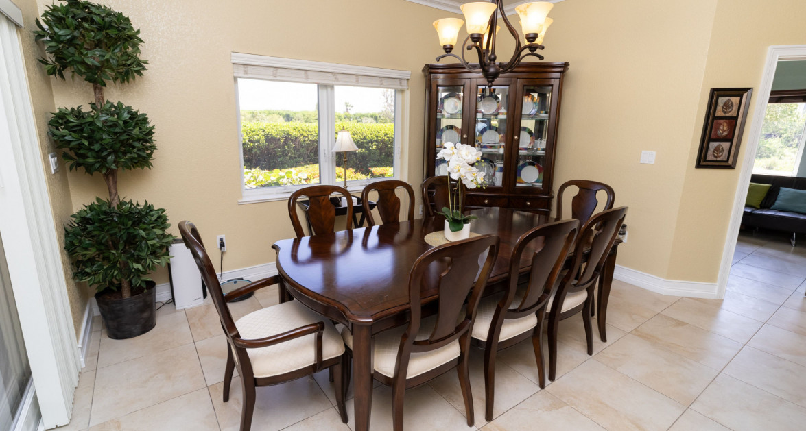 Stunning Boulevard Home - 44 Conch Drive- 3 Bed Plus Den- (CI$50K Back at Closing) - Image 32