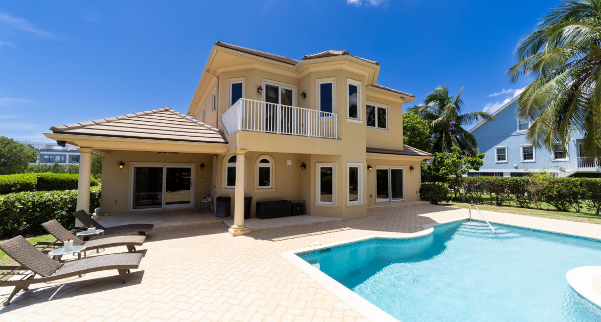 Stunning Boulevard Home - 44 Conch Drive- 3 Bed Plus Den- (CI$50K Back at Closing) - Image 6