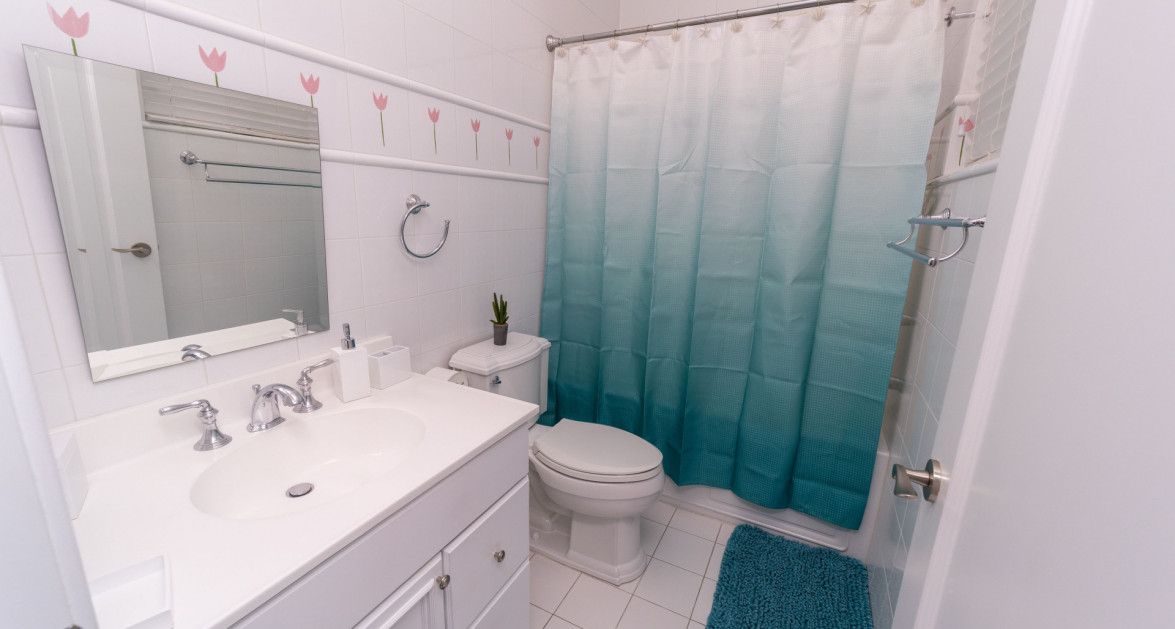 Stunning Boulevard Home - 44 Conch Drive- 3 Bed Plus Den- (CI$50K Back at Closing) - Image 20