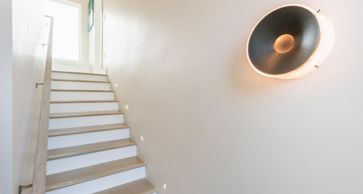 Stunning Seaside Sandy Beach Villa in East End - Image 23