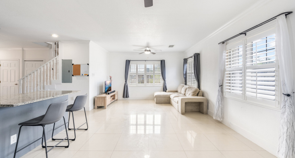 Suelles Estates #1 End Unit - Image 1