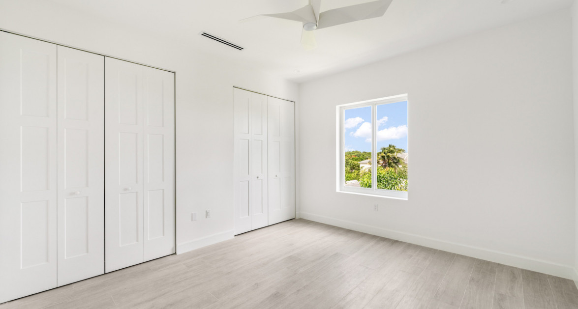 The Bentley #1 End Unit - Image 21