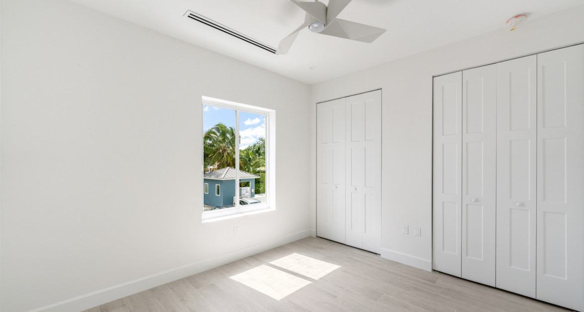 The Bentley #1 End Unit - Image 13