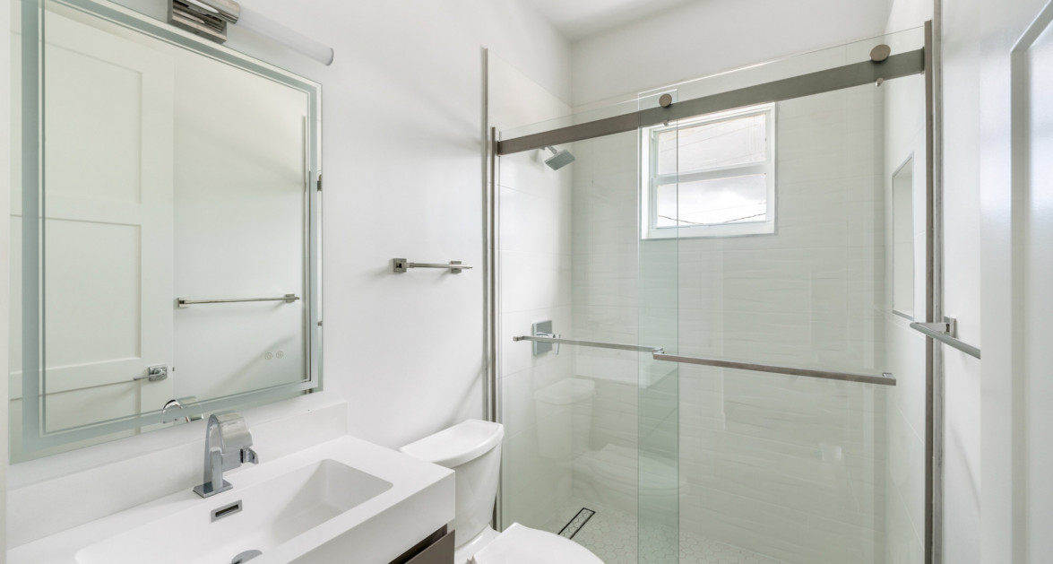 The Bentley #1 End Unit - Image 14