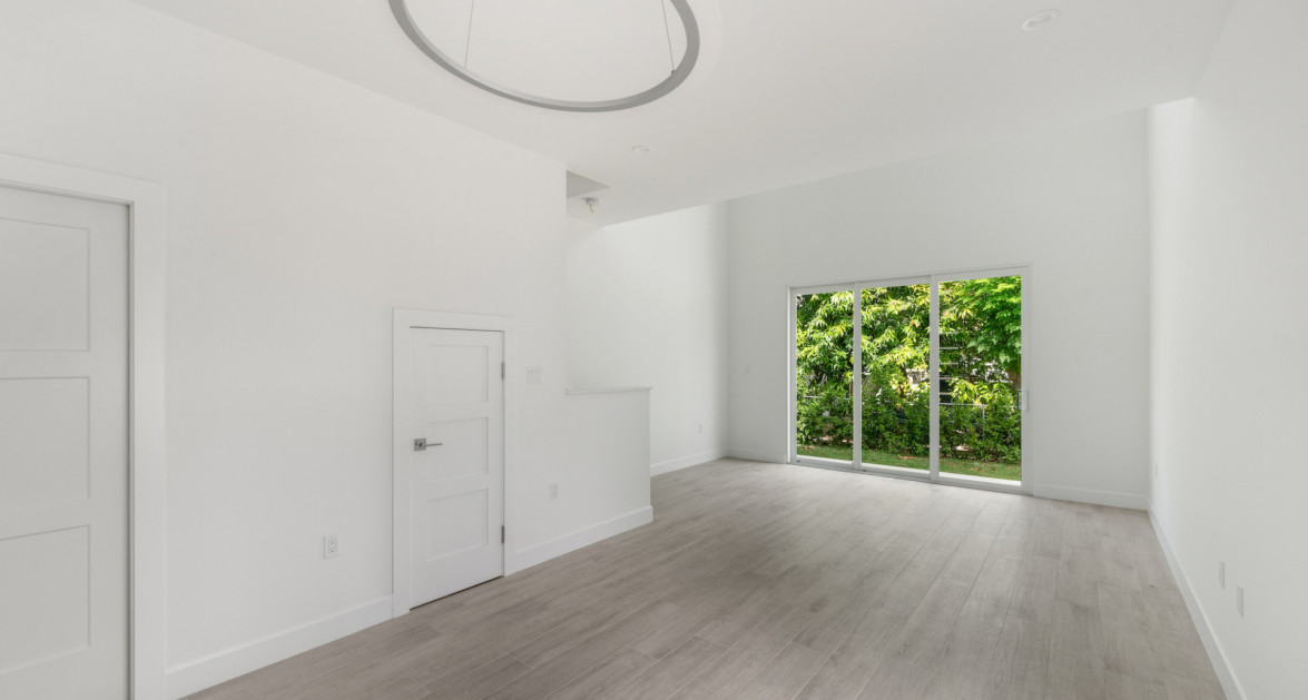 The Bentley #1 End Unit - Image 5