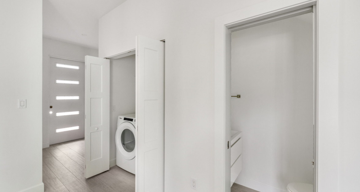 The Bentley #1 End Unit - Image 9