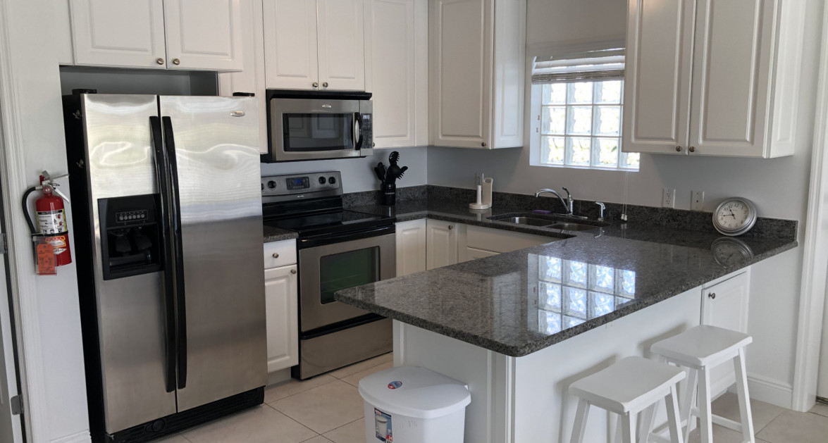 The Careenage 2 Bed End Unit - Image 10