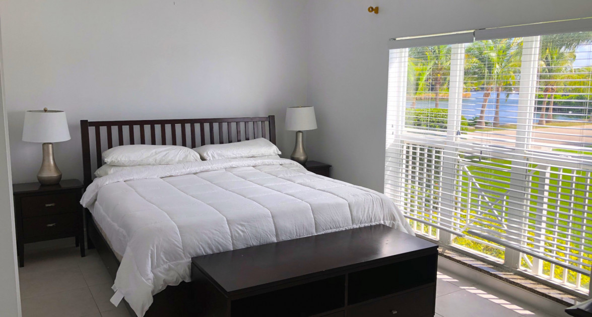 The Careenage 2 Bed End Unit - Image 9